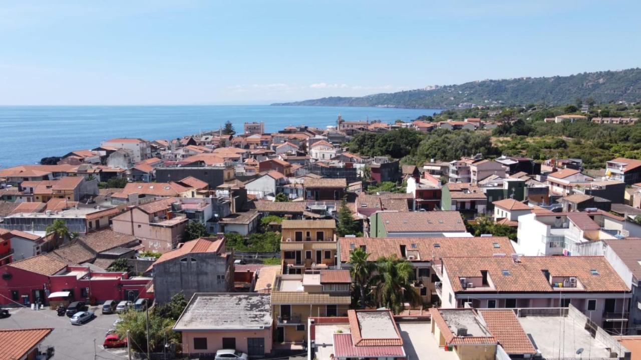 Adriana Casa Vacanze Mare Etna Sicilia Acireale Exterior photo